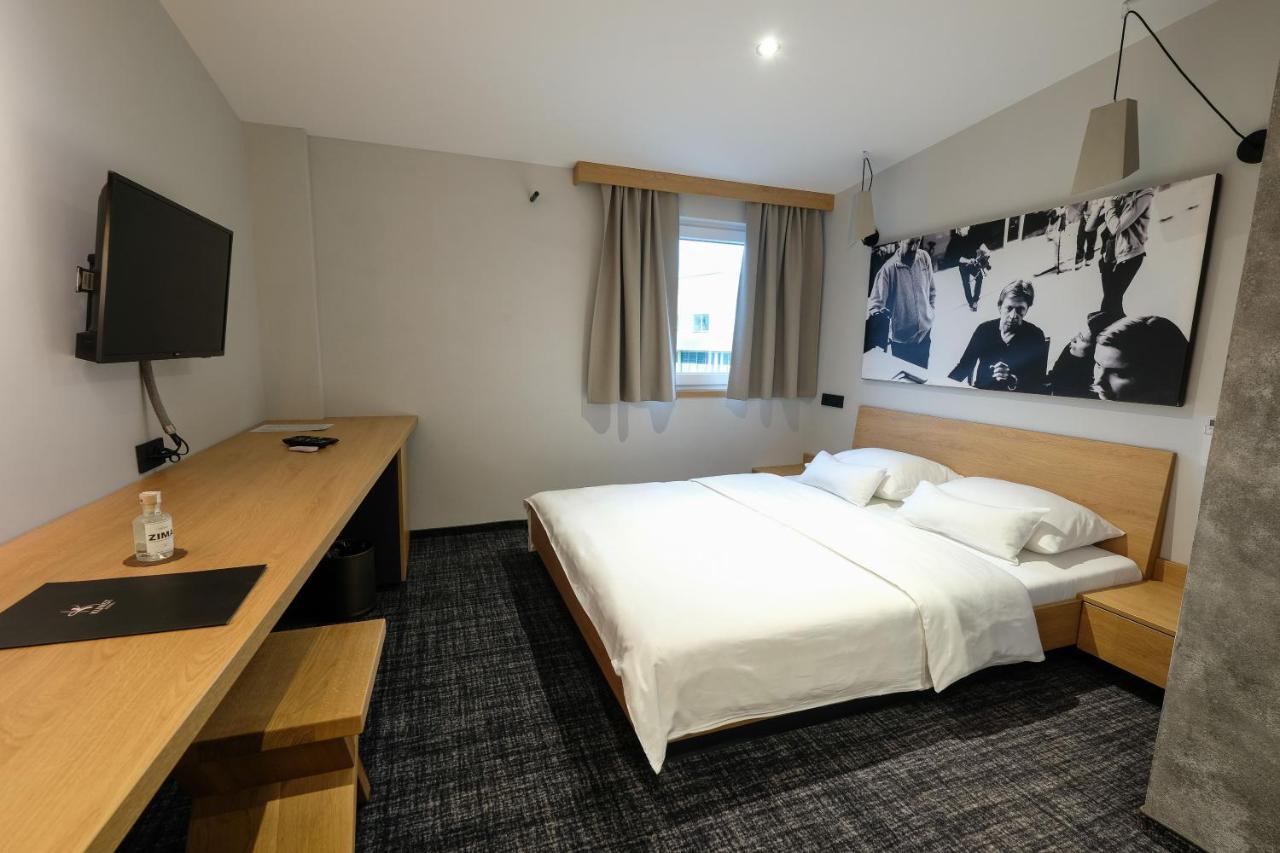 Hotel Kunst Krško Extérieur photo